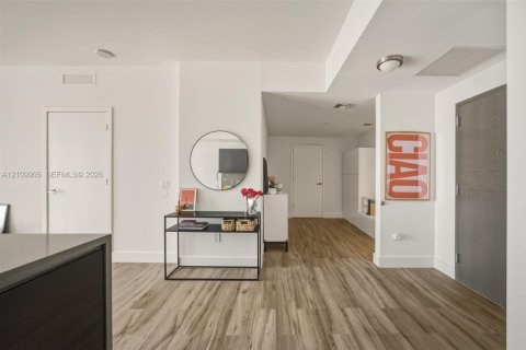Copropriété à louer à Miami, Floride: 1 chambre, 84.08 m2 № 2430046 - photo 5
