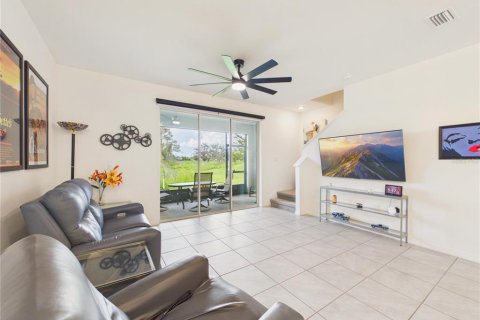 Adosado en venta en Wildwood, Florida, 3 dormitorios, 156.82 m2 № 2230449 - foto 12