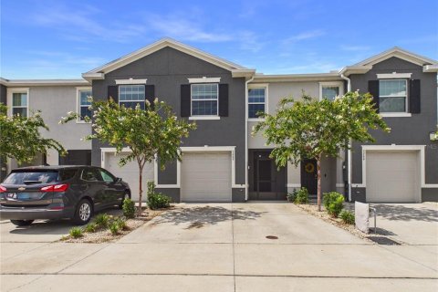 Adosado en venta en Wildwood, Florida, 3 dormitorios, 156.82 m2 № 2230449 - foto 2