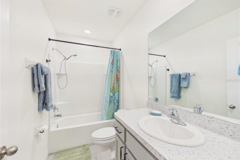 Adosado en venta en Wildwood, Florida, 3 dormitorios, 156.82 m2 № 2230449 - foto 19
