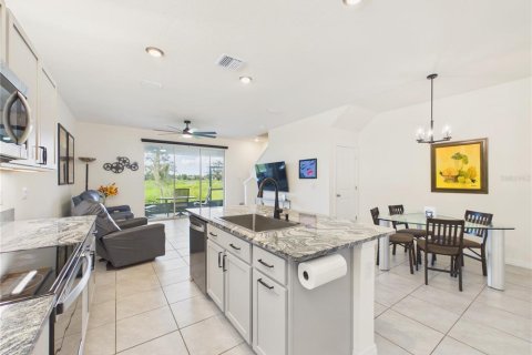 Adosado en venta en Wildwood, Florida, 3 dormitorios, 156.82 m2 № 2230449 - foto 8