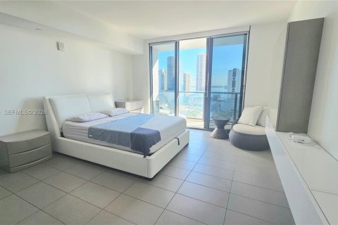 Купить кондоминиум в Майами, Флорида 54.63м2, № 1997527 - фото 28