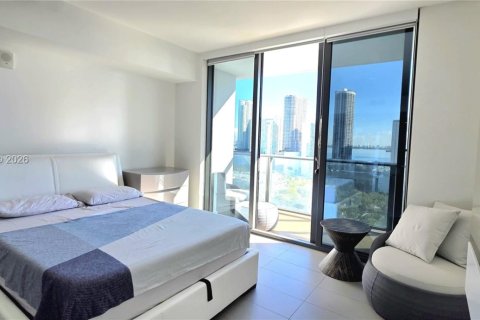 Купить кондоминиум в Майами, Флорида 54.63м2, № 1997527 - фото 29