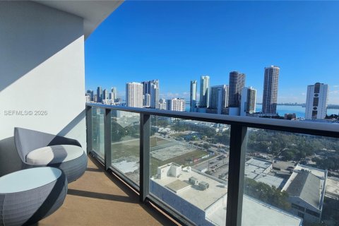 Купить кондоминиум в Майами, Флорида 54.63м2, № 1997527 - фото 2