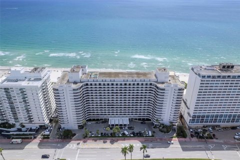 Condominio en venta en Miami Beach, Florida, 1 dormitorio, 84.73 m2 № 1855254 - foto 23