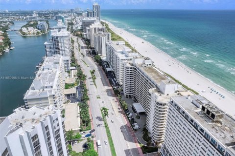 Condominio en venta en Miami Beach, Florida, 1 dormitorio, 84.73 m2 № 1855254 - foto 25