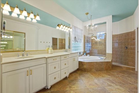 Villa ou maison à vendre à Port Orange, Floride: 4 chambres, 290.41 m2 № 2403114 - photo 20