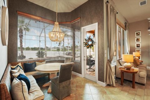 Villa ou maison à vendre à Port Orange, Floride: 4 chambres, 290.41 m2 № 2403114 - photo 10
