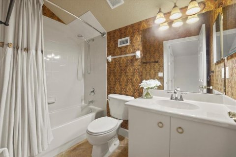 Villa ou maison à vendre à Port Orange, Floride: 4 chambres, 290.41 m2 № 2403114 - photo 30