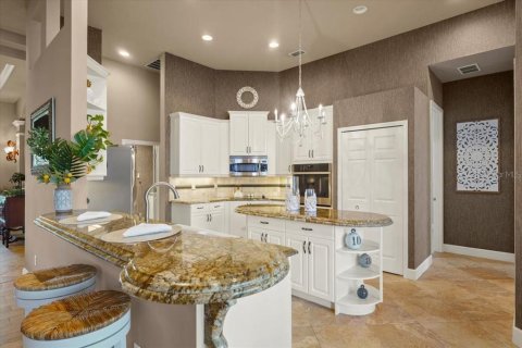 Villa ou maison à vendre à Port Orange, Floride: 4 chambres, 290.41 m2 № 2403114 - photo 11
