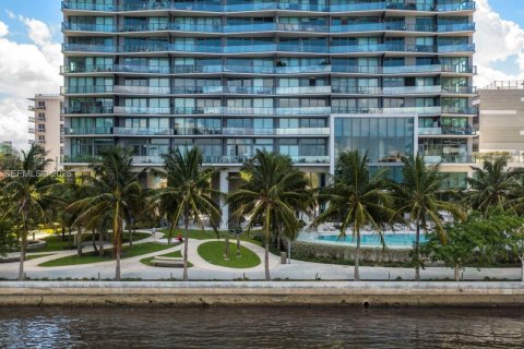 Copropriété à vendre à Miami, Floride: 2 chambres, 121.79 m2 № 2042134 - photo 27