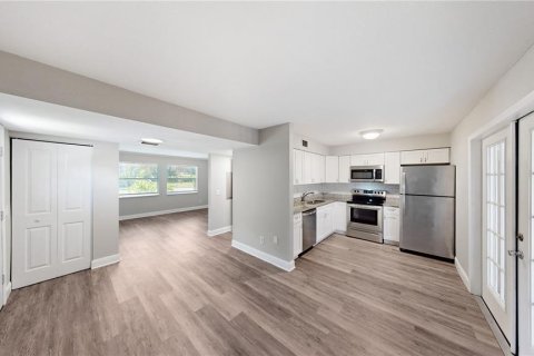 Condominio en venta en Clearwater, Florida, 3 dormitorios, 109.81 m2 № 1916954 - foto 9