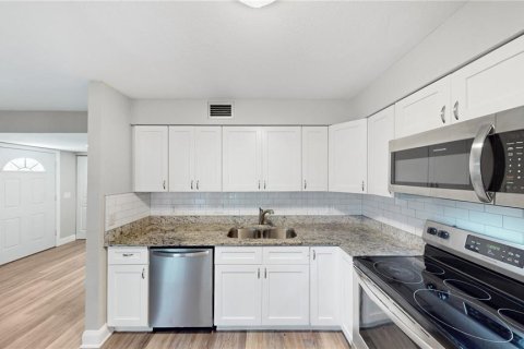 Condominio en venta en Clearwater, Florida, 3 dormitorios, 109.81 m2 № 1916954 - foto 10