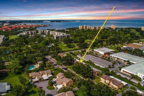 Condominio en venta en Clearwater, Florida, 3 dormitorios, 109.81 m2 № 1916954 - foto 2