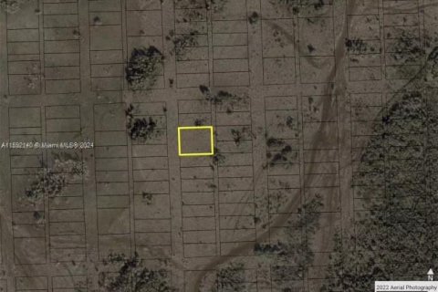 Terreno en venta en Miami, Florida № 1978270 - foto 5