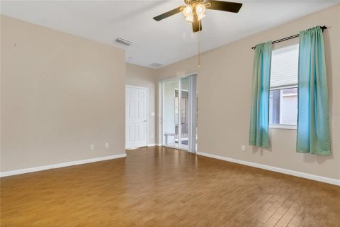 House in Kissimmee, Florida 3 bedrooms, 144.93 sq.m. № 1782210 - photo 10