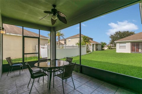 House in Kissimmee, Florida 3 bedrooms, 144.93 sq.m. № 1782210 - photo 19