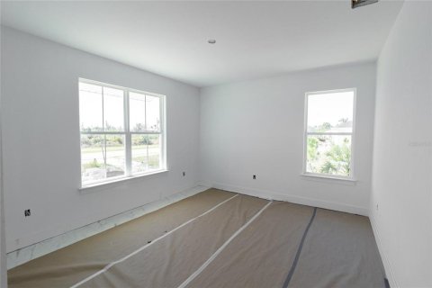 House in Port Charlotte, Florida 3 bedrooms, 189.71 sq.m. № 1526723 - photo 10