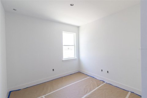 House in Port Charlotte, Florida 3 bedrooms, 189.71 sq.m. № 1526723 - photo 11