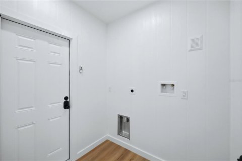 Villa ou maison à vendre à Sarasota, Floride: 3 chambres, 94.2 m2 № 2290569 - photo 23