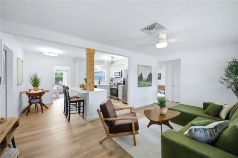 Villa ou maison à vendre à Sarasota, Floride: 3 chambres, 94.2 m2 № 2290569 - photo 13