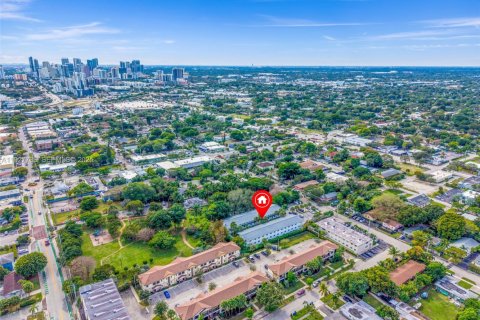 Купить коммерческую недвижимость в Форт-Лодердейл, Флорида № 2034261 - фото 27