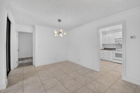 Condo in Boca Raton, Florida, 2 bedrooms № 2246328 - photo 7