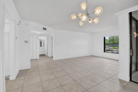 Condo in Boca Raton, Florida, 2 bedrooms № 2246328 - photo 8