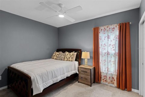 House in Kissimmee, Florida 4 bedrooms, 183.3 sq.m. № 1833428 - photo 17