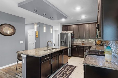 House in Kissimmee, Florida 4 bedrooms, 183.3 sq.m. № 1833428 - photo 9
