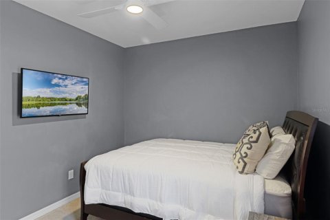 House in Kissimmee, Florida 4 bedrooms, 183.3 sq.m. № 1833428 - photo 18