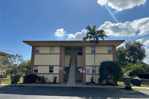 Propiedad comercial en venta en Hallandale Beach, Florida, 309.36 m2 № 1970511 - foto 17