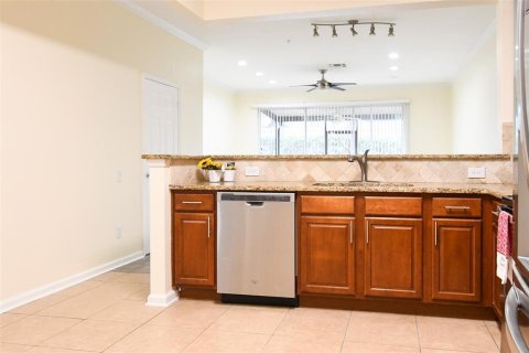 Adosado en venta en Orlando, Florida, 3 dormitorios, 155.33 m2 № 1718371 - foto 9