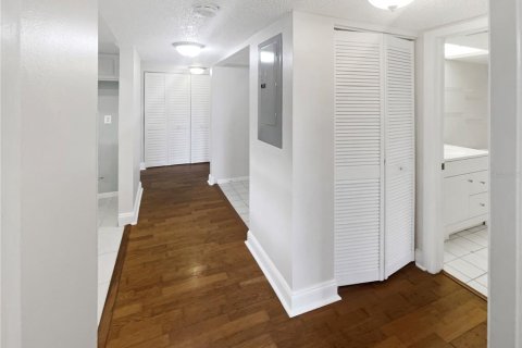 Copropriété à vendre à Clearwater, Floride: 3 chambres, 106.37 m2 № 1538819 - photo 2