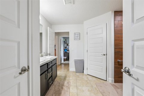House in Hudson, Florida 4 bedrooms, 205.96 sq.m. № 2302693 - photo 30