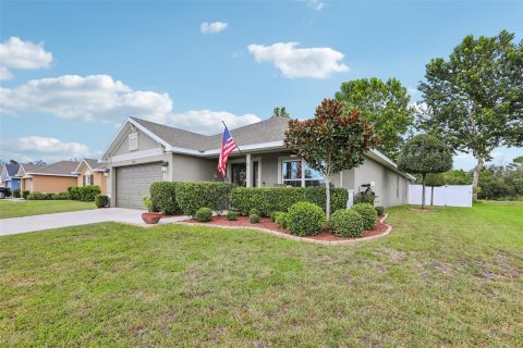 House in Hudson, Florida 4 bedrooms, 205.96 sq.m. № 2302693 - photo 3