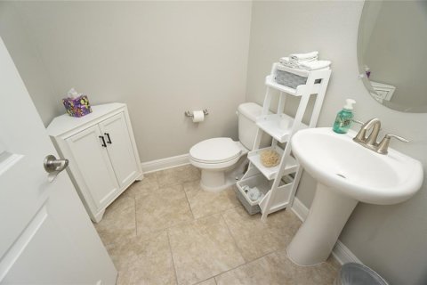House in Tampa, Florida 4 bedrooms, 220.92 sq.m. № 2209774 - photo 18
