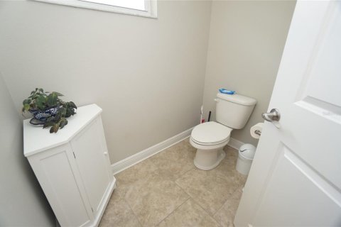 House in Tampa, Florida 4 bedrooms, 220.92 sq.m. № 2209774 - photo 17