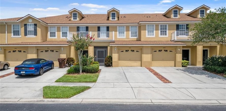 Adosado en Kissimmee, Florida 3 dormitorios, 187.01 m2 № 1883598
