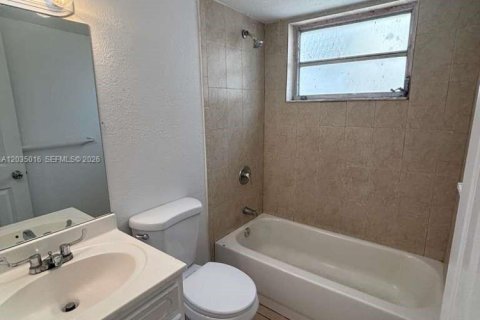 Appartement à louer à Miami, Floride: 2 chambres, 75.25 m2 № 2084224 - photo 7