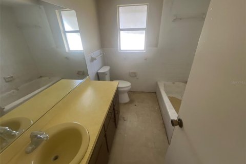 Casa en venta en New Port Richey, Florida, 3 dormitorios, 119.47 m2 № 1873014 - foto 6