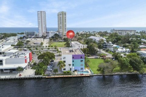 Снять в аренду квартиру в Помпано-Бич, Флорида 3 комнаты, 104.14м2, № 2083887 - фото 4