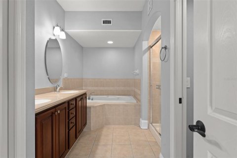 Touwnhouse à vendre à Orlando, Floride: 3 chambres, 173.82 m2 № 2096666 - photo 19