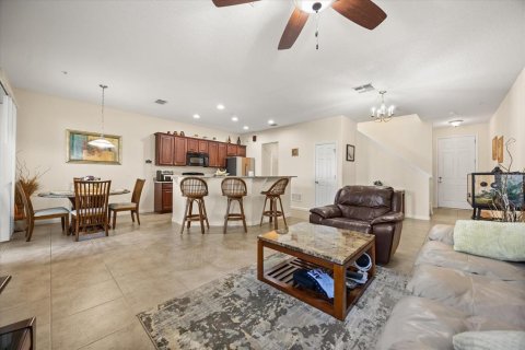 Adosado en venta en Orlando, Florida, 3 dormitorios, 144 m2 № 2100891 - foto 8