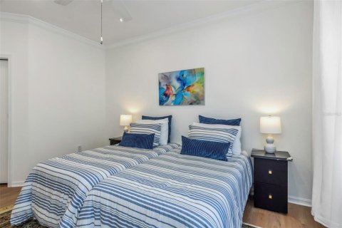 Condo in Palm Harbor, Florida, 2 bedrooms № 2201030 - photo 26