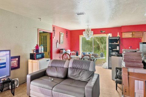 House in Ocala, Florida 3 bedrooms, 173.54 sq.m. № 1894421 - photo 4