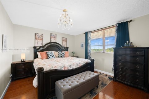 Copropriété à vendre à Lauderdale Lakes, Floride: 2 chambres, 94.85 m2 № 1892797 - photo 12