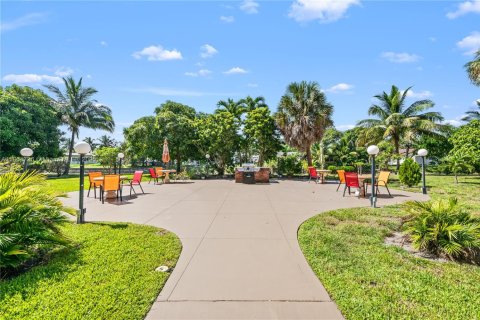 Copropriété à vendre à Lauderdale Lakes, Floride: 2 chambres, 94.85 m2 № 1892797 - photo 20