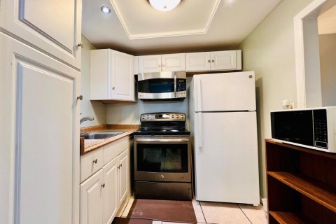 Copropriété à vendre à West Palm Beach, Floride: 1 chambre, 76.09 m2 № 2155126 - photo 2