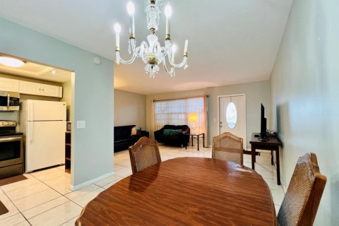 Condo à West Palm Beach, Floride, 1 chambre № 2155126